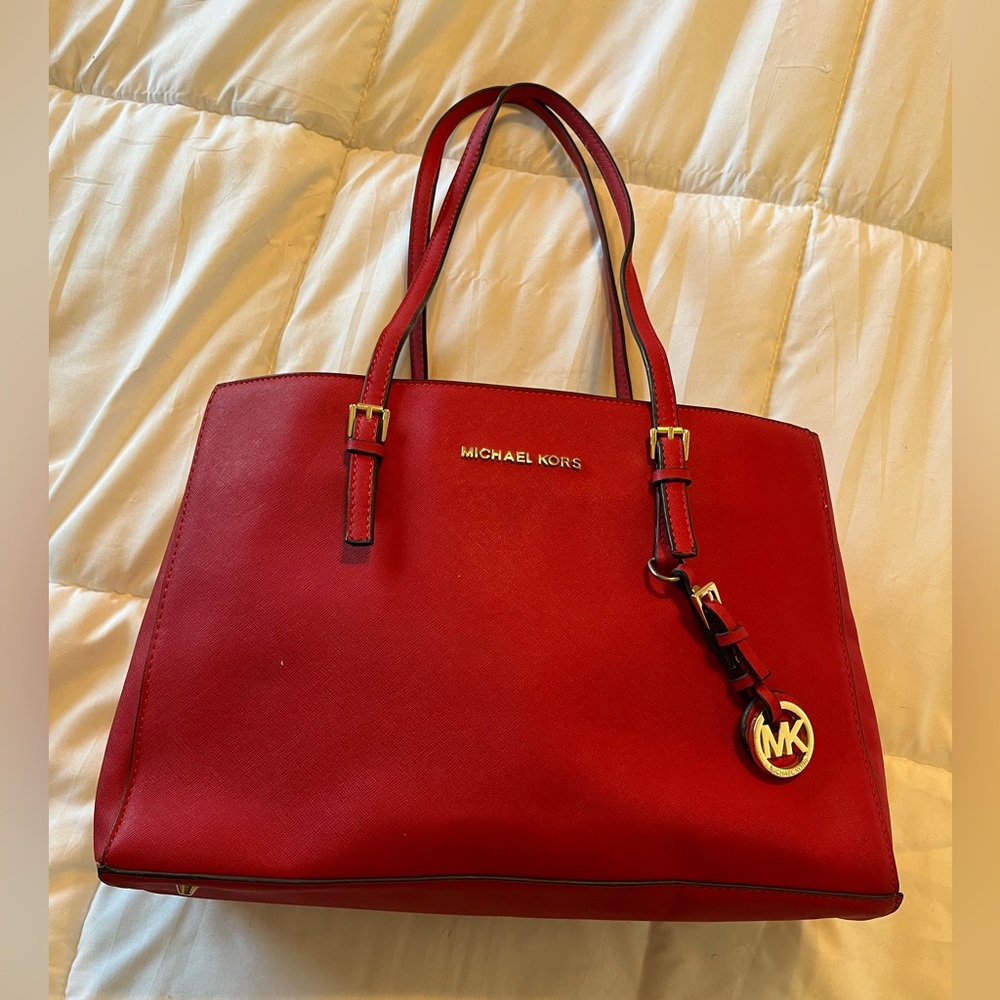 Michael Kors Jet Set Travel Tote